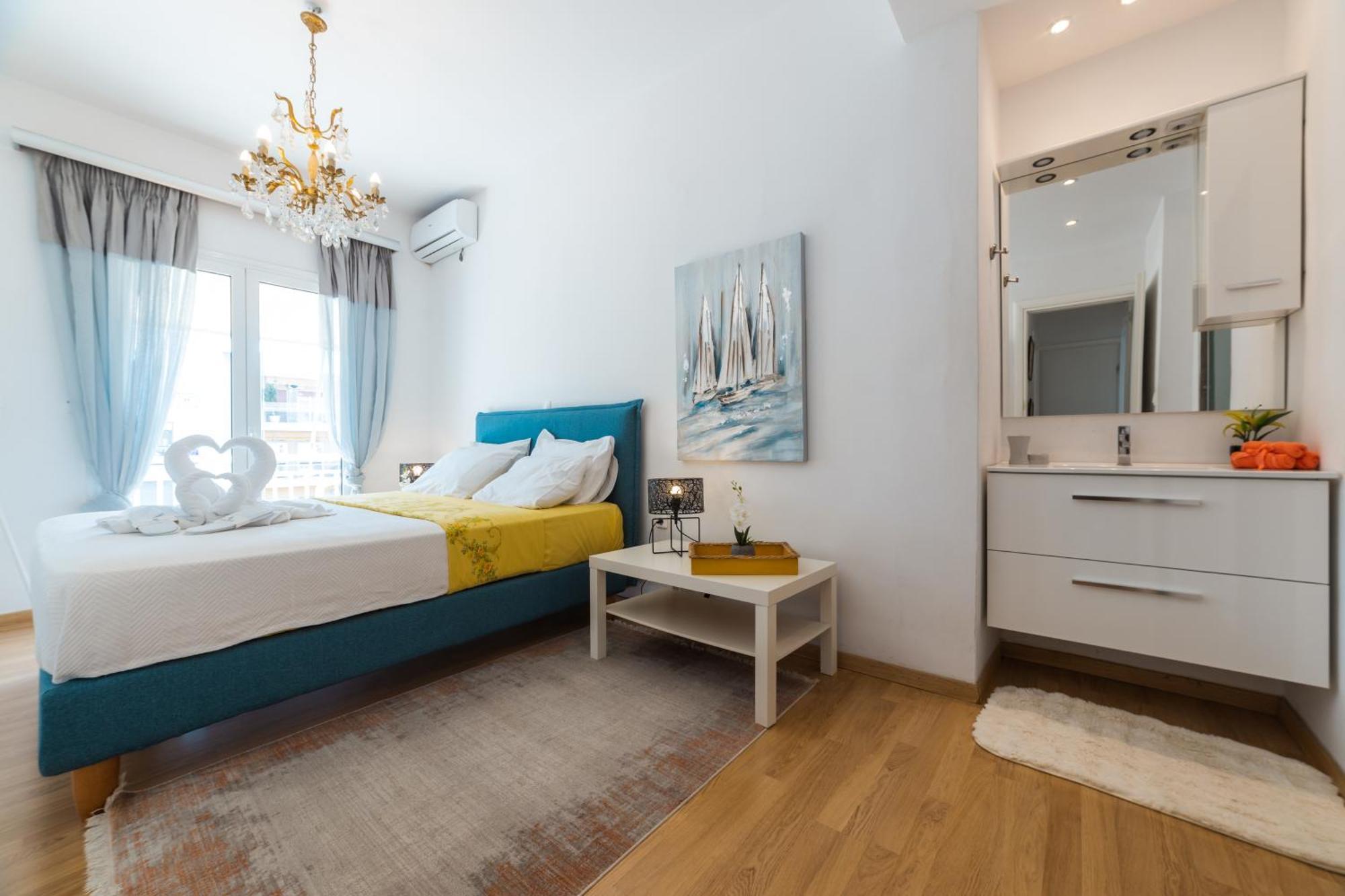 Apartment In Glyfada Center Афины Экстерьер фото