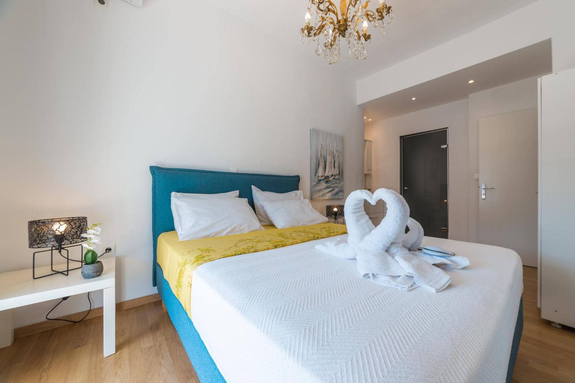 Apartment In Glyfada Center Афины Экстерьер фото